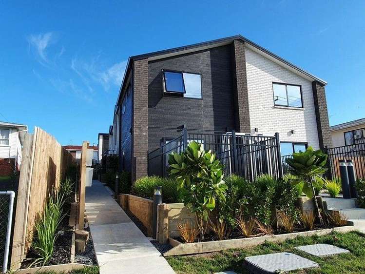 4/45 Vera Road Te Atatu South_13