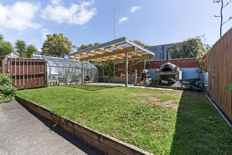 103 Cook Street Marfell_18