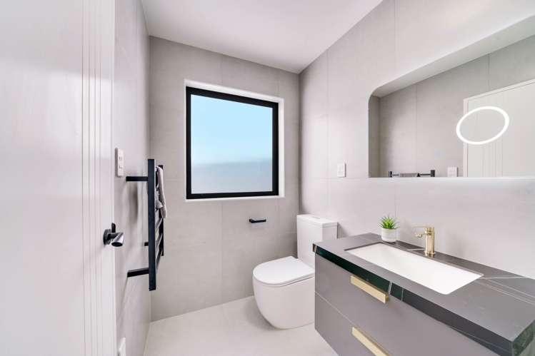 27B Jandell Crescent Bucklands Beach_11