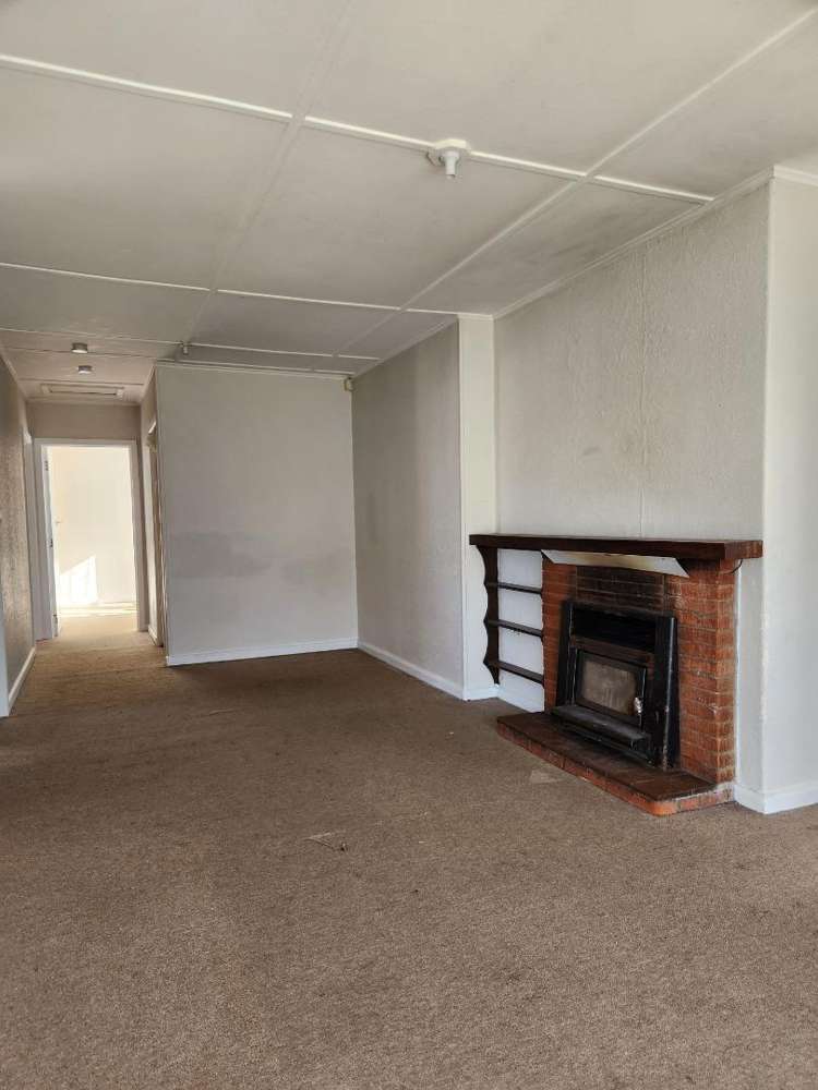 18 Esk Crescent Tokoroa_4