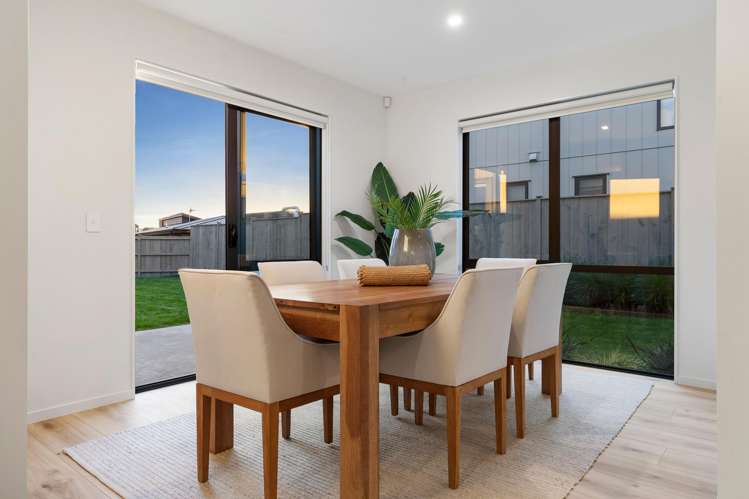 3 Aquamarine Road Rosehill_12