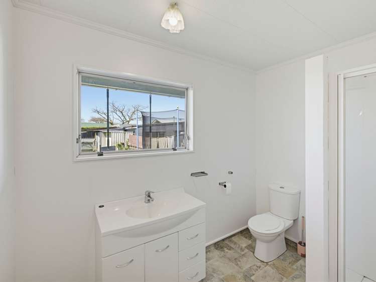 2/902 Dufferin Street Akina_17