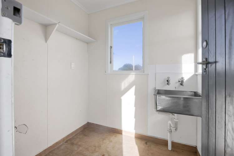 12 Edinburgh Street Patea_7