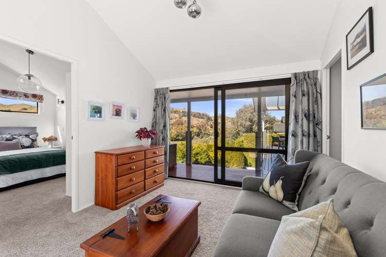 37 Hikanui Drive Havelock North_13