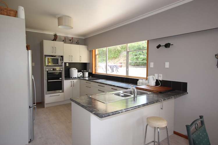 86 Russell Road Huntly_4