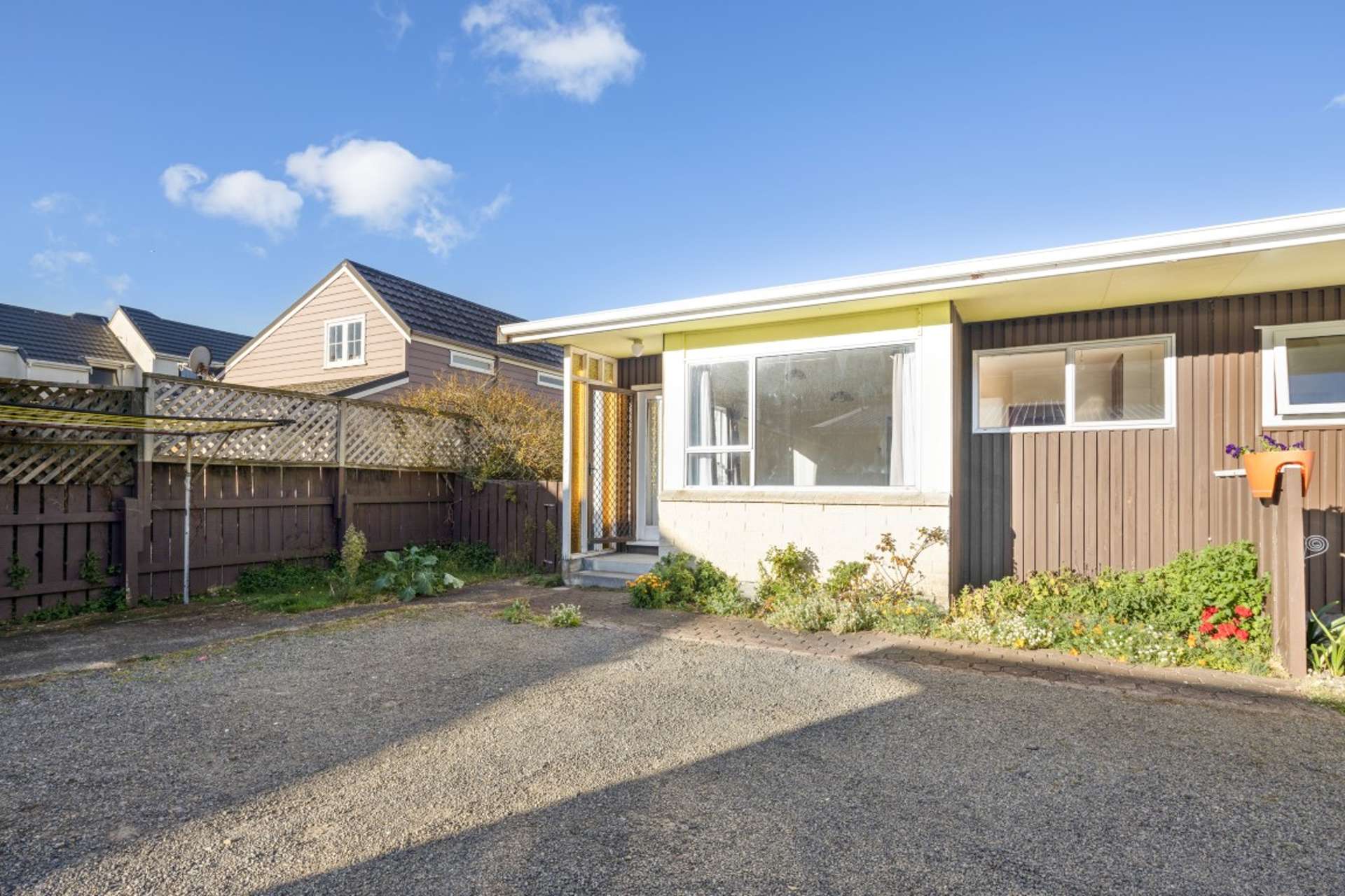 9/171 Queens Drive Lyall Bay_0