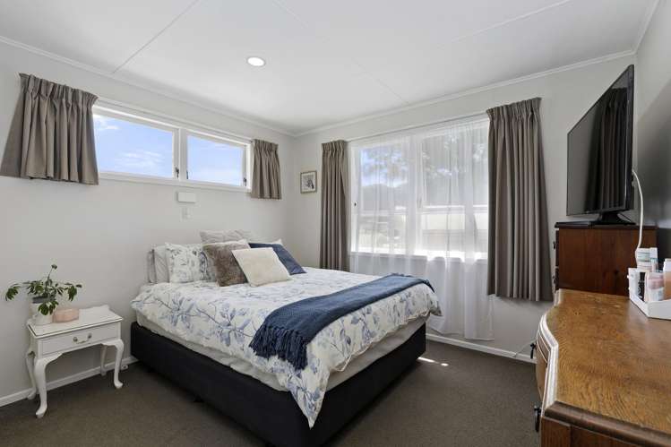 14 Matariki Grove Wainuiomata_12