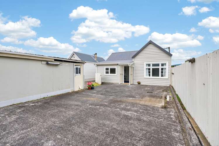 27 Richmond Street Petone_18