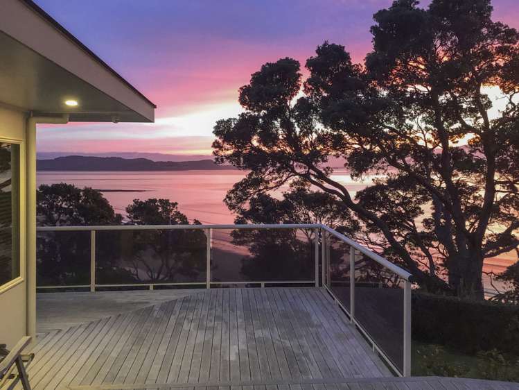 30 Marellen Drive Red Beach_14