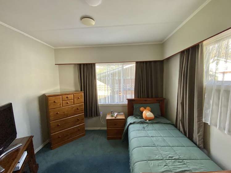 32 Fergusson Street Stoke_9