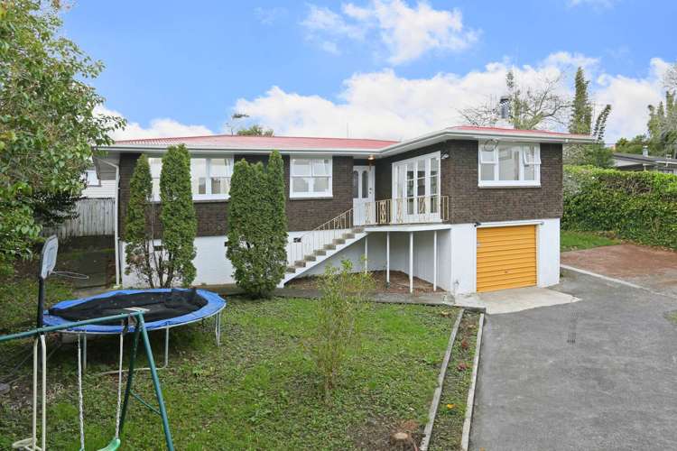 137 Edmonton Road Te Atatu South_2