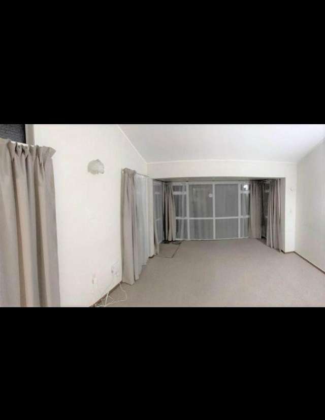 1/462 Hillsborough Road Mt Roskill_1