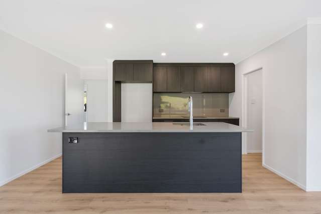 6 Frost Rise Hunua_4