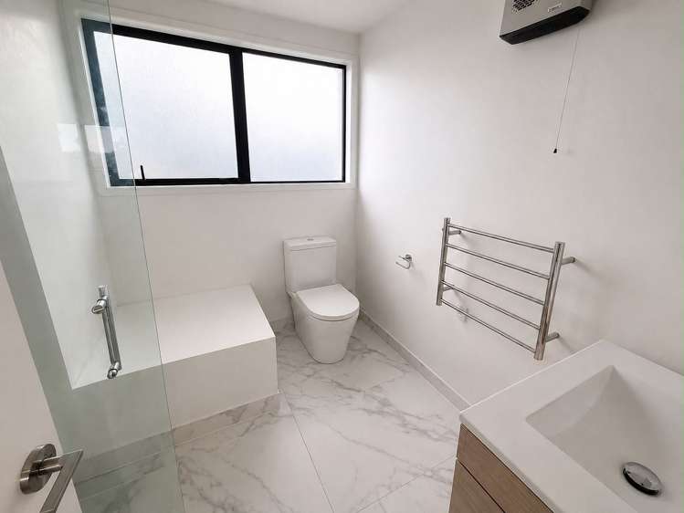 7/41 Kervil Avenue Te Atatu Peninsula_5