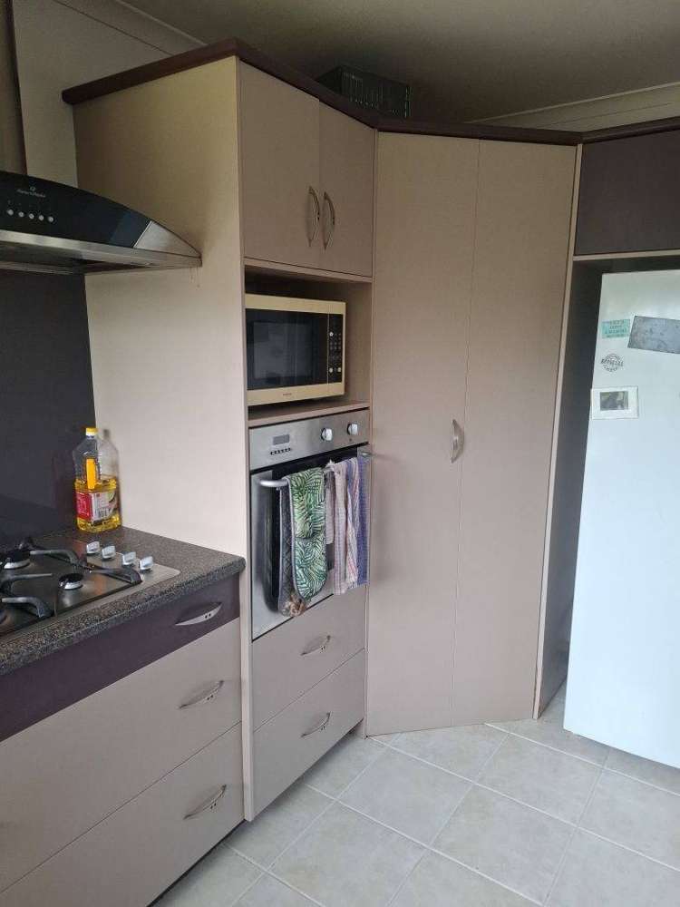 20 Norfolk Drive 11373_3