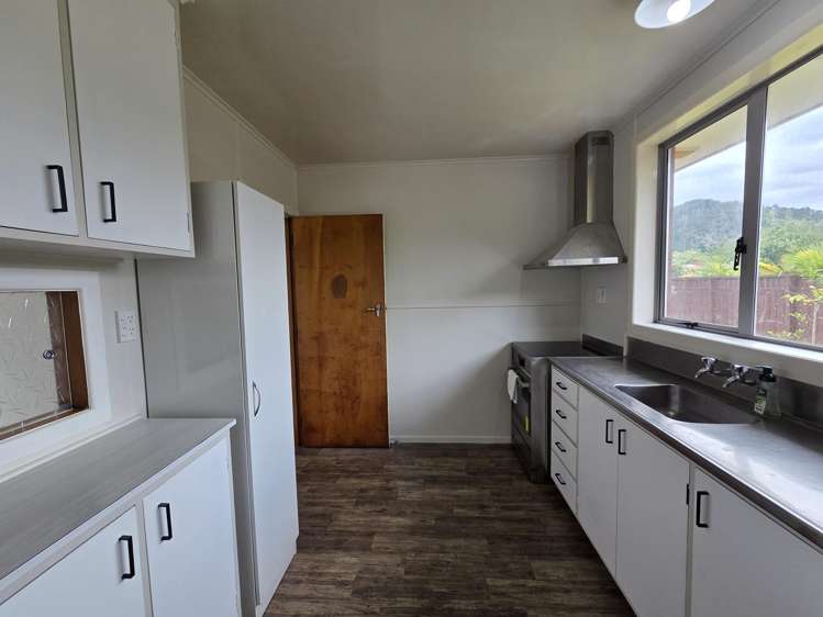 32B Holyoake Crescent Kawerau_6