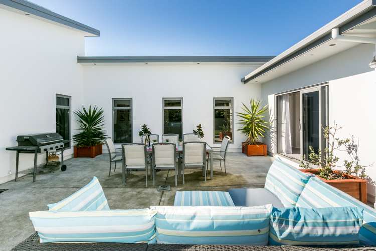 27 Waimakariri Drive Awatoto_16