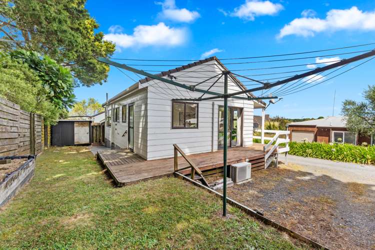 2/12 Carlton Road Pukekohe_15