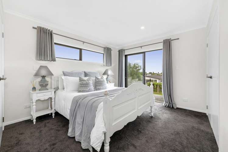 11 Whawhaki Road Beachlands_18