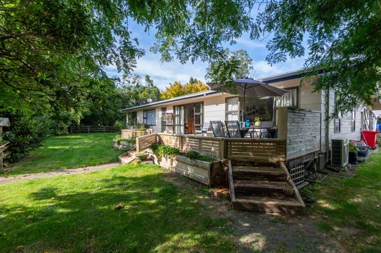 22 James Road Pahiatua_1