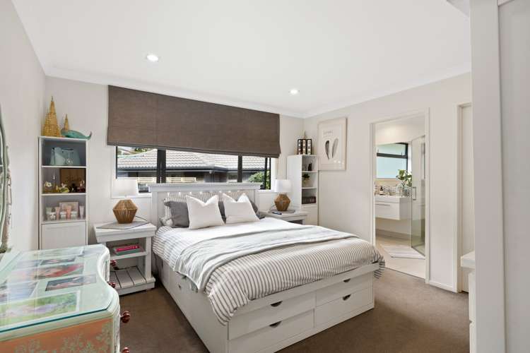 23 Waldorf Crescent Orewa_13