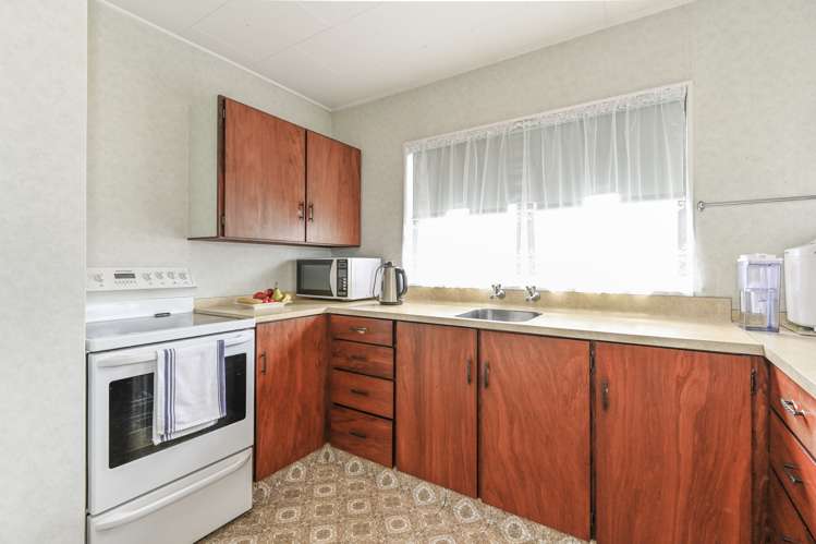 3/200 Karaitiana Street Frimley_12