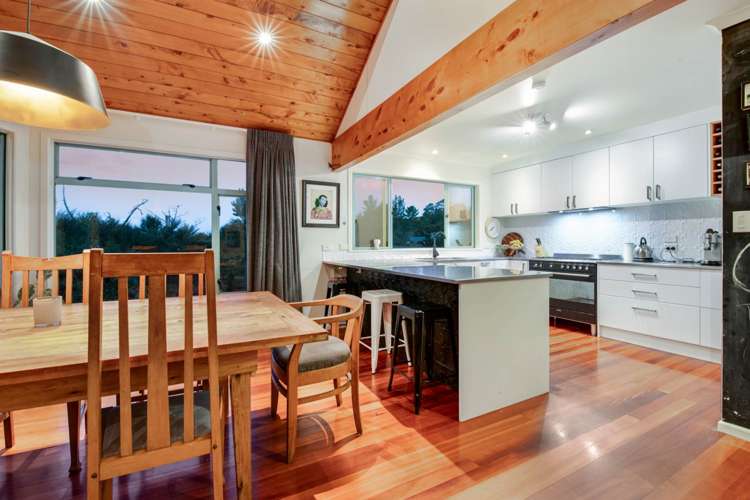 62 Scott Road Stanmore Bay_5