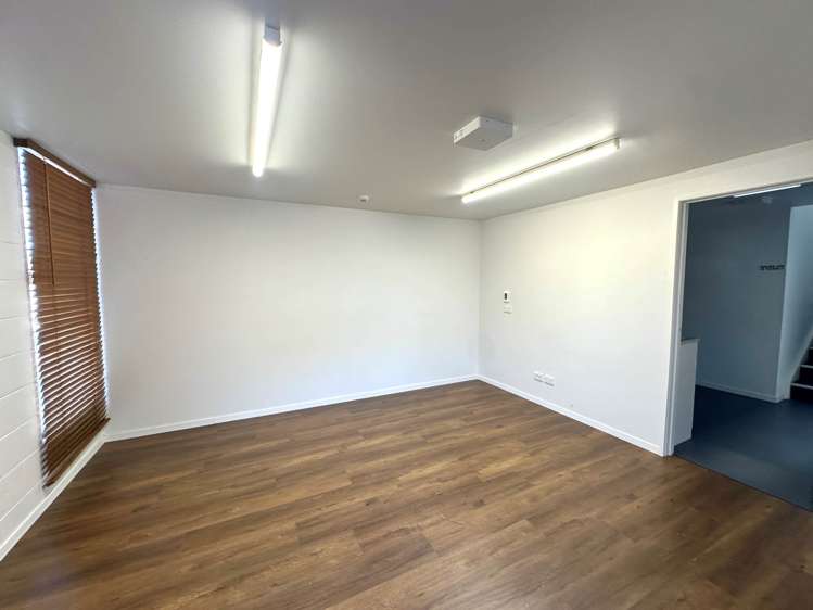 Unit 4/17 Ashfield Road Wairau Valley_4