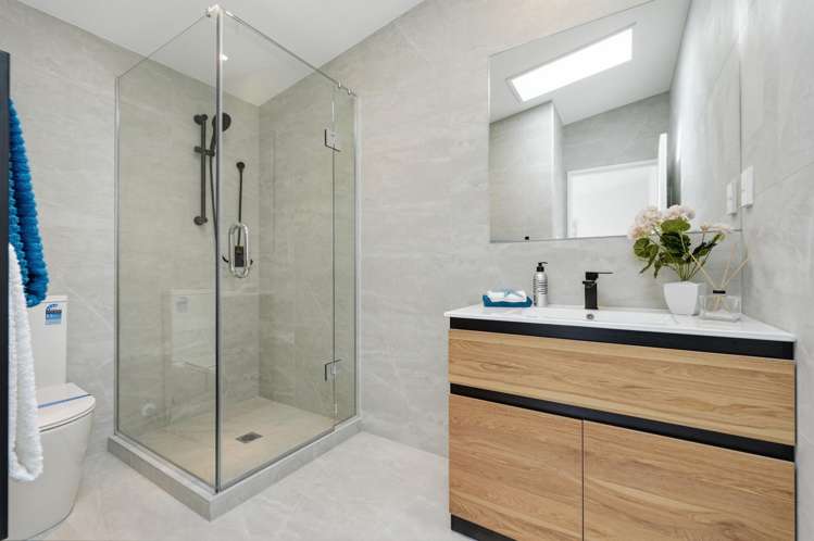 9A Doughty Place Otara_12