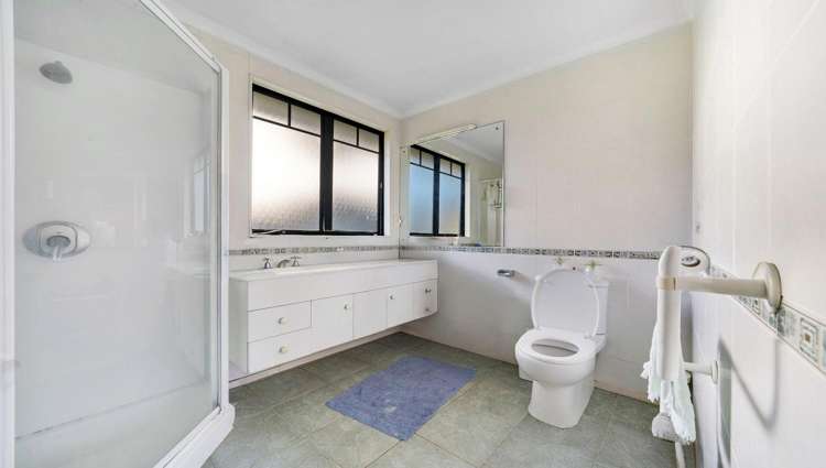 13 De Havilland Drive Goodwood Heights_10