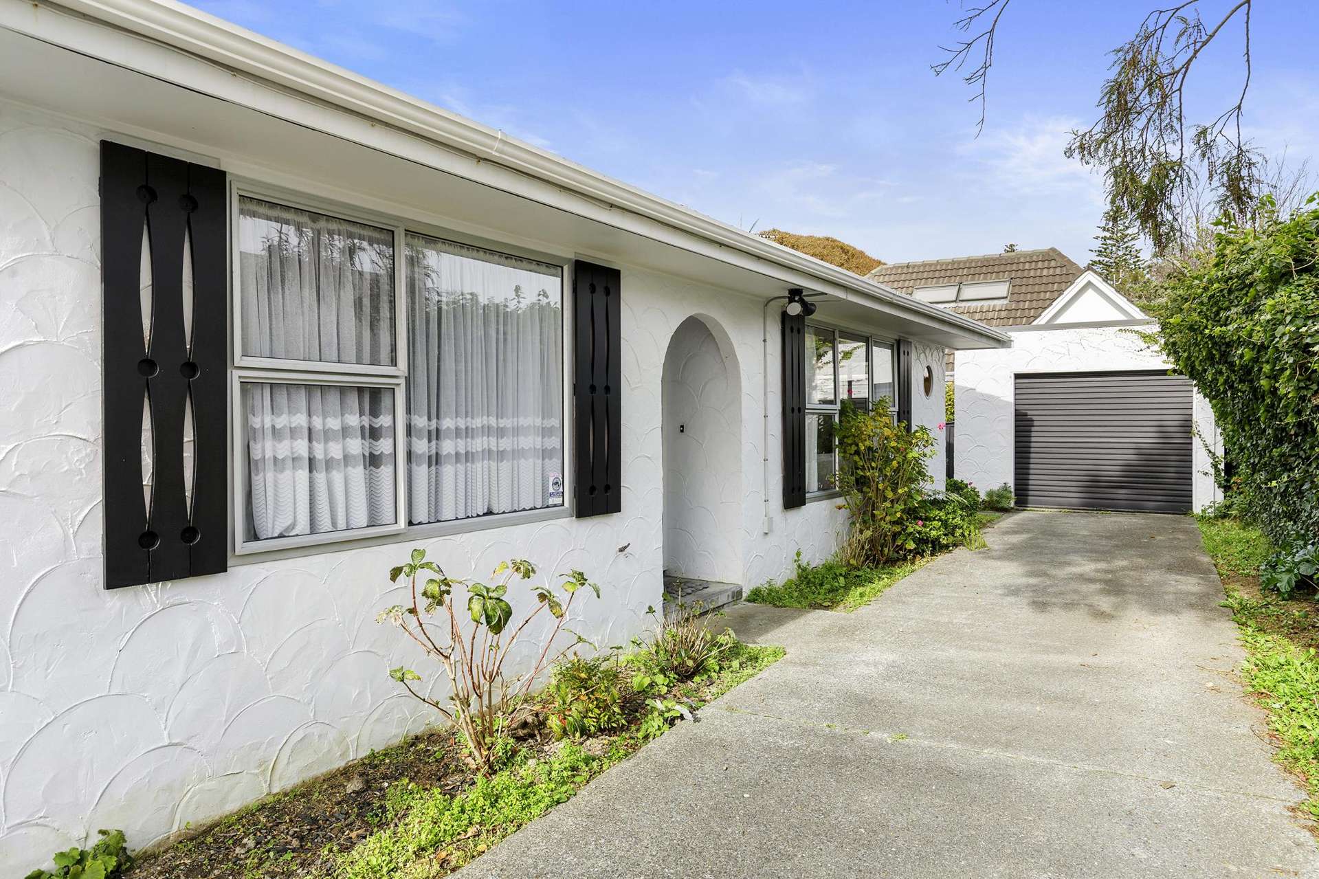 20A Marina Grove Hutt Central_0