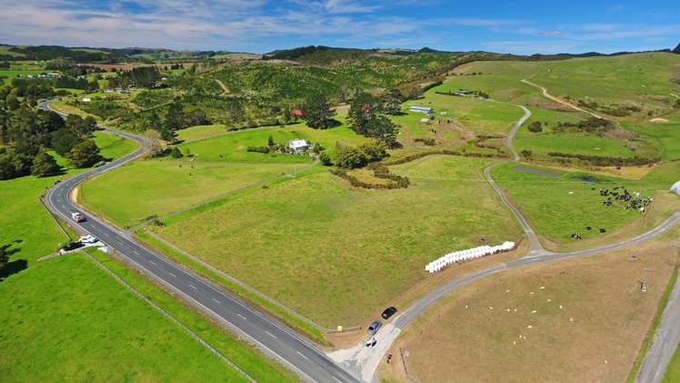 186 West Coast Road Makarau_5