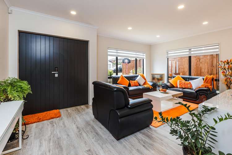 32 Carrickdawson Drive Flat Bush_3