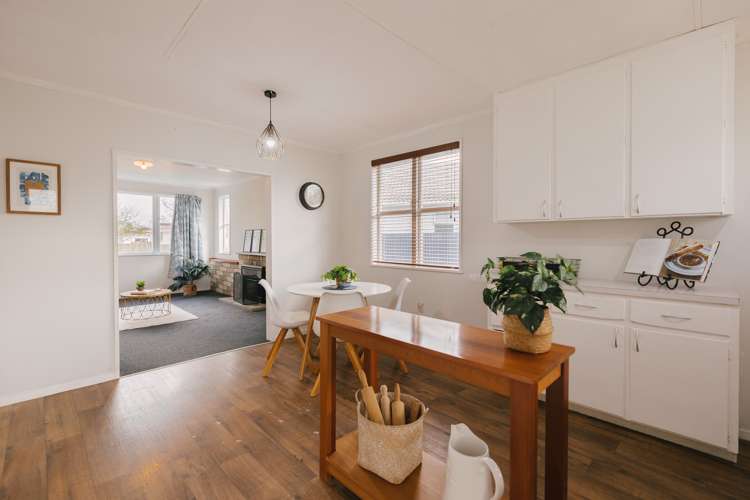 25 Mokau Place Terrace End_6