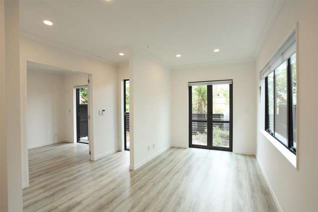 8 Blackbird Lane Hobsonville_3