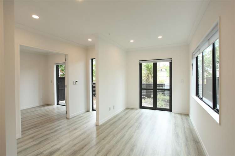 8 Blackbird Lane Hobsonville_3