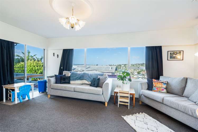 13 Oakland Avenue Woodhill_24