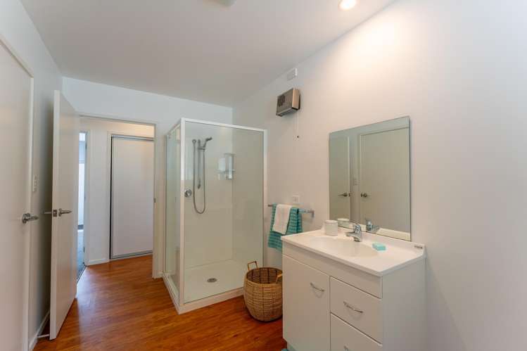 20 Apsley Street Glenwood_11