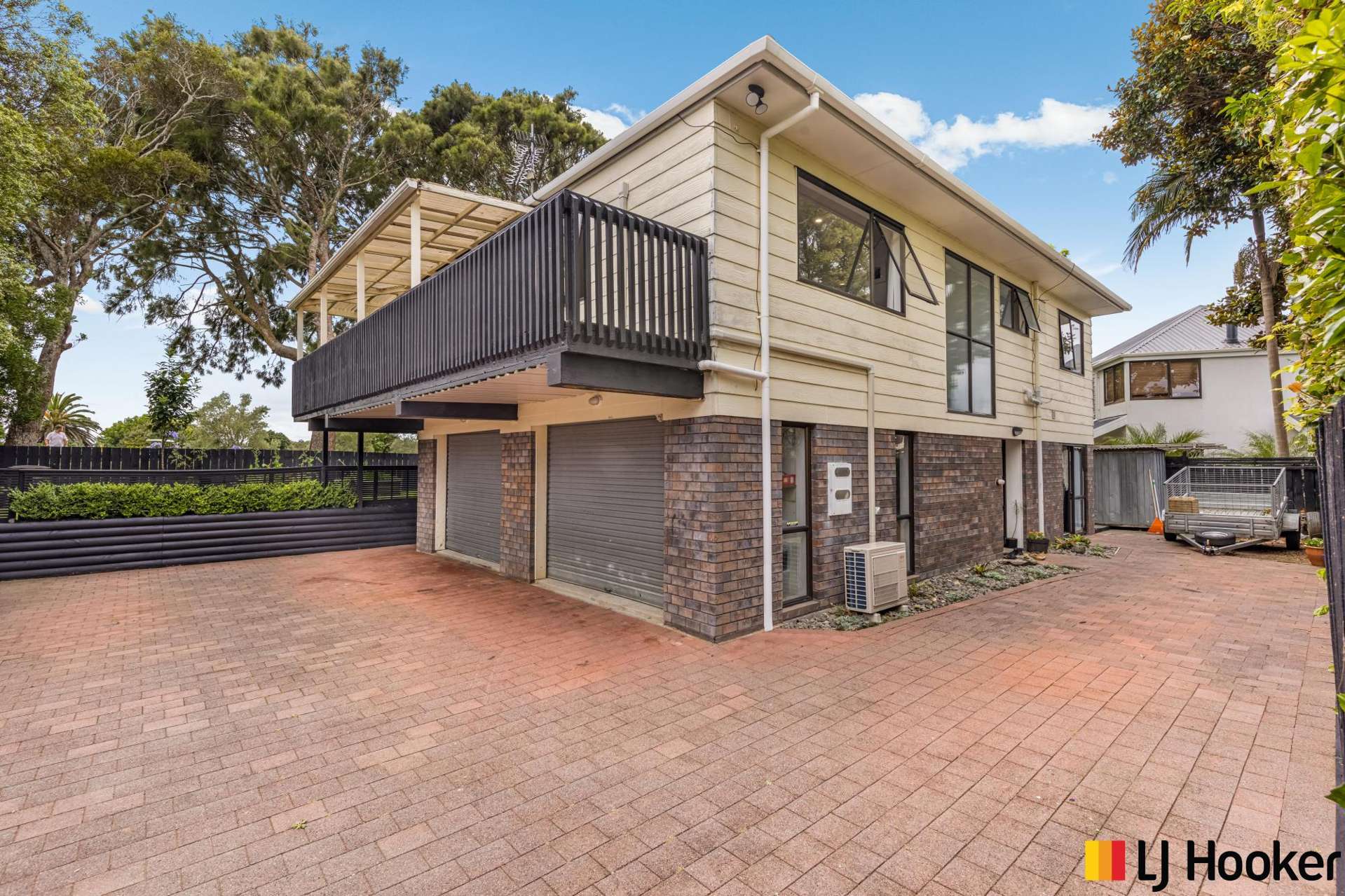 2/187 Carnoustie Drive Wattle Downs_0