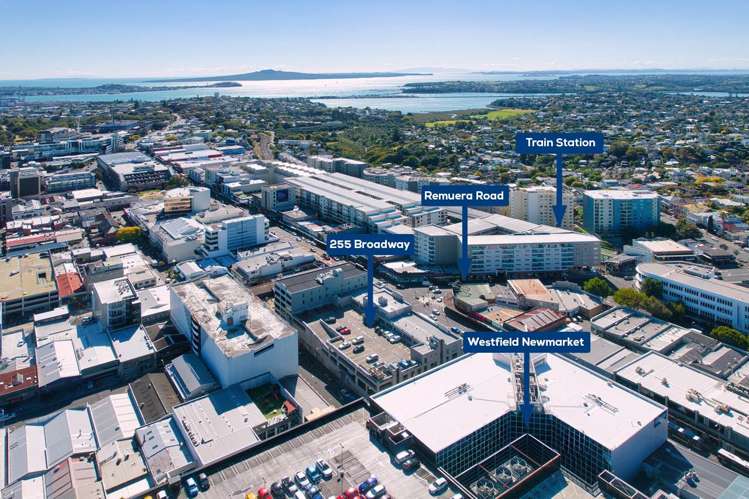 2A/255 Broadway Newmarket_22