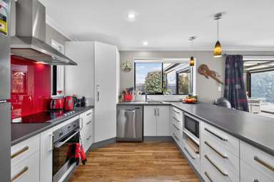 18A Lamorna Road_4
