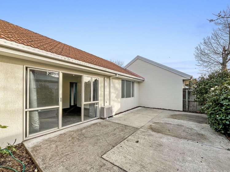 1/2 Broadbent Street Riccarton_11
