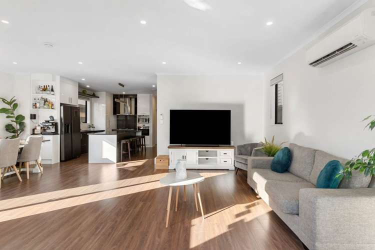 22 Cooladawson Drive Flat Bush_3