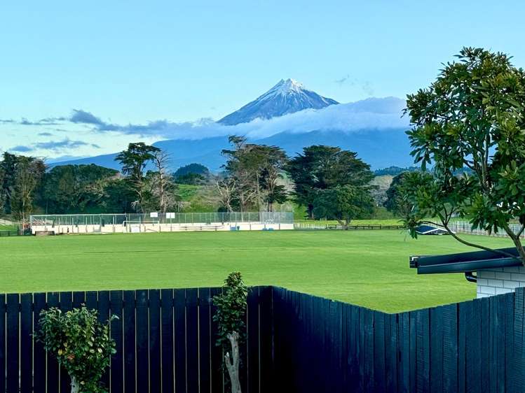 12a Julian Place Westown_34