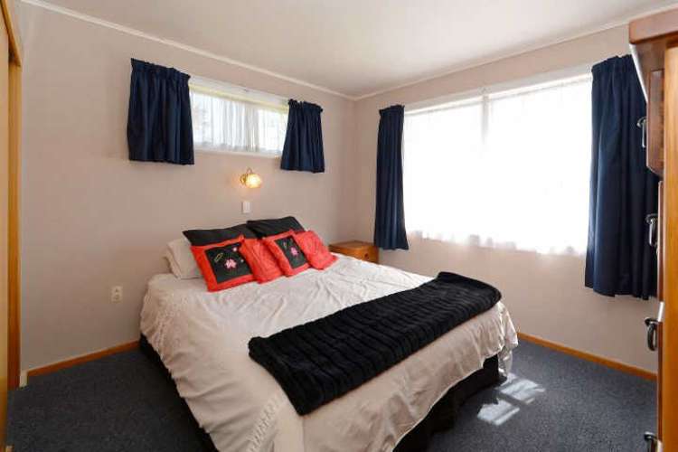 18 Clematis Avenue Pukete_11