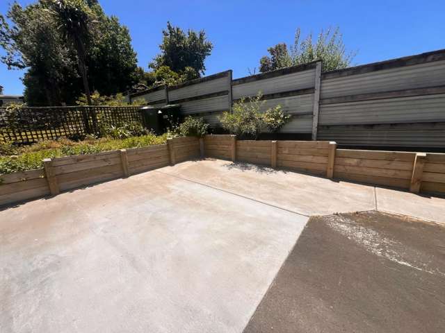 2/14 Higgs Road 1816_1