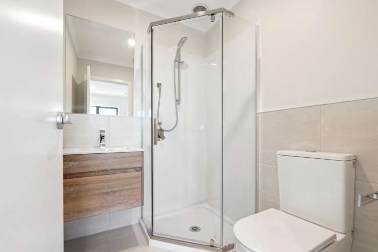 425 Dey Street Hamilton East_13