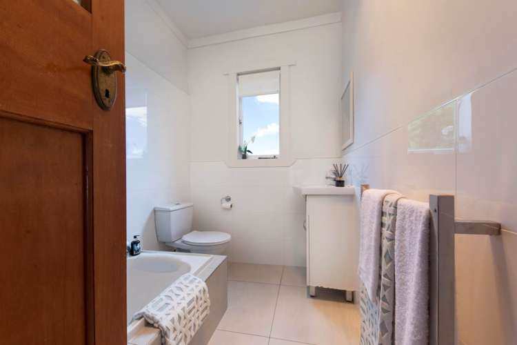 1/49 Konini Road Titirangi_10