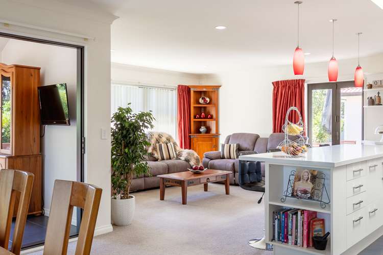 177 Mazengarb Road Paraparaumu_6