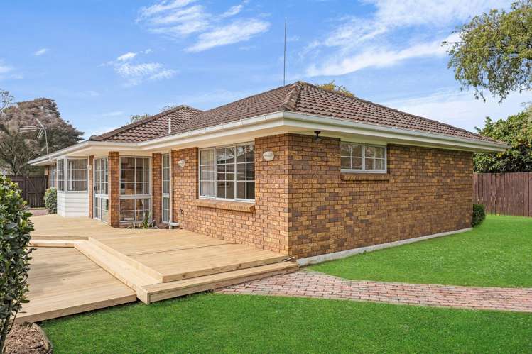 31 Evanda Crescent Conifer Grove_14